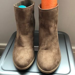 Brown Suede Heeled Booties